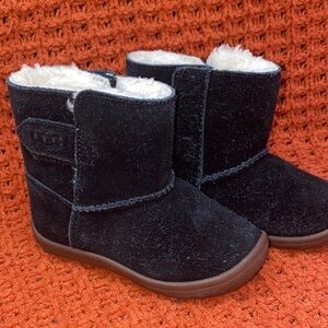 UGG Black Kids Boots with Cream Lining